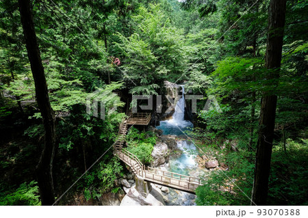 岐阜県中津川市の竜神の滝 93070388