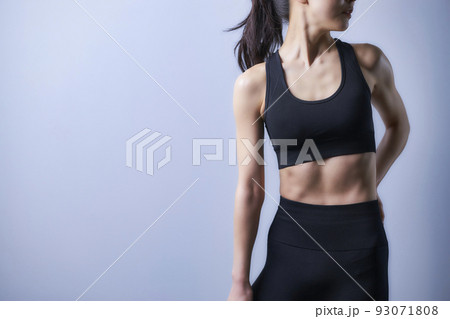 女性  ウエスト　くびれ　筋トレ　ダイエット 93071808