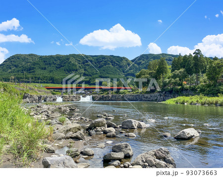 玖珠川と三日月の滝 93073663