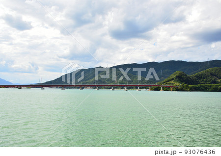 福井県の青戸の大橋 93076436