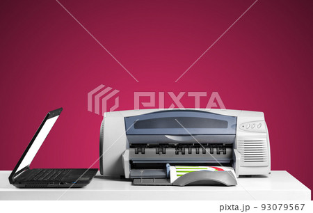 Printer and computer. Office table 93079567