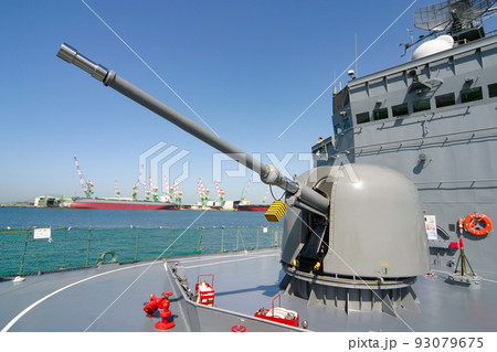 海上自衛隊艦艇の主砲 93079675