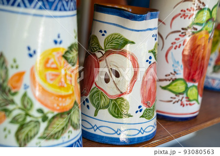 Stall with colorful Portuguese ceramics 93080563