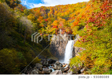 苗名滝（秋） 93086089