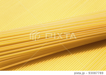 スパゲティ ロングパスタ 乾麺 アップ スパゲティ ロングパスタ 乾麺 アップ 93087789