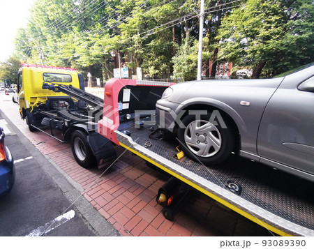 積載車 故障車 レッカー移動 積載車 故障車 レッカー移動 93089390