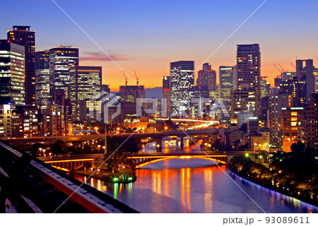 中之島の夜景 93089611