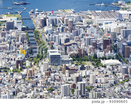 灰ヶ峰山頂から見る呉市街 灰ヶ峰山頂から見る呉市街 93090605