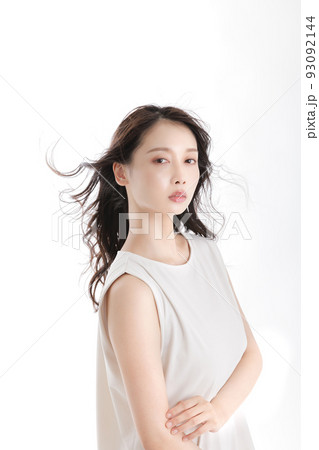 女性　ビューティー　きれい 93092144