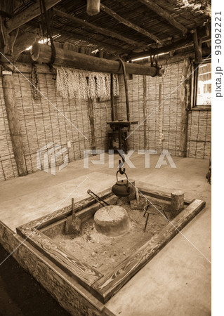 アイヌの家 のぼりべつクマ牧場ユーカラの里(アイヌコタン) アイヌの家 のぼりべつクマ牧場ユーカラの里(アイヌコタン) 93092221