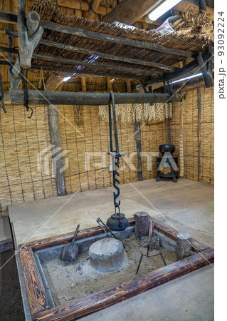 アイヌの家 のぼりべつクマ牧場ユーカラの里(アイヌコタン) アイヌの家 のぼりべつクマ牧場ユーカラの里(アイヌコタン) 93092224