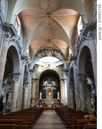 ローマのサンタ・マリア・デル・ポポロ教会 ローマのサンタ・マリア・デル・ポポロ教会 93095239