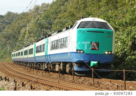 北陸本線　津幡ー倶利伽羅　JR東日本　485系　R2編成（新潟）　はくたか 93097285