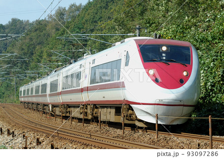 北陸本線 津幡ー倶利伽羅 北越急行 681系 N12+N02編成 はくたか 北陸本線 津幡ー倶利伽羅 北越急行 681系 N12+N02編成 はくたか 93097286