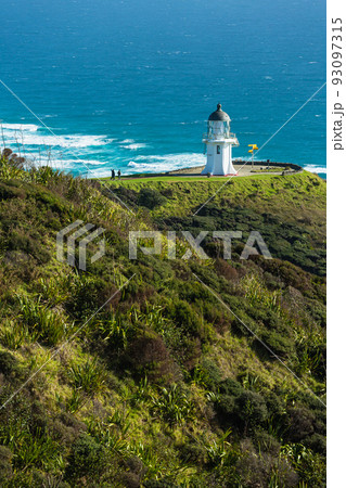 ニュージーランド ノースランド地方の最北端にあるケープ・レインガの灯台 ニュージーランド ノースランド地方の最北端にあるケープ・レインガの灯台 93097315