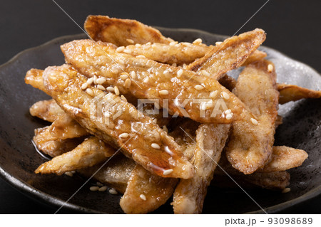 ごぼうの甘辛揚げ 93098689