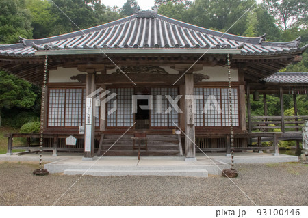 広島県三原市の棲真寺(せいしんじ)本堂 広島県三原市の棲真寺(せいしんじ)本堂 93100446