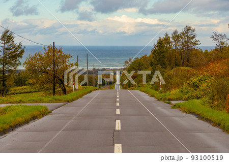 秋の美しい北海道の景色 秋の美しい北海道の景色 93100519