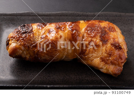 鶏肉の野菜巻き 93100749