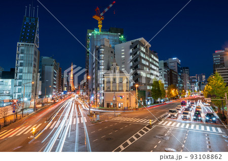 都市夜景「東京都」札ノ辻歩道橋から望む東京タワー 93108862