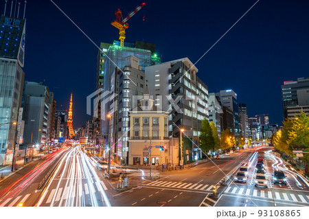 都市夜景「東京都」札ノ辻歩道橋から望む東京タワー 93108865