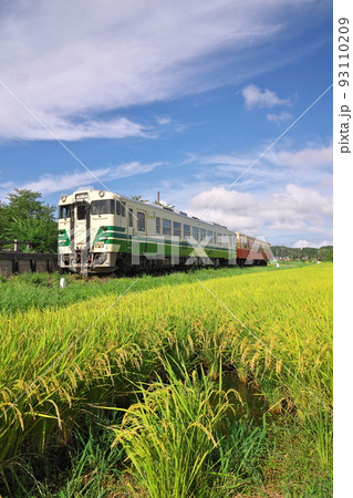 実りの季節の田んぼの駅　小湊鉄道　上総川間駅 93110209