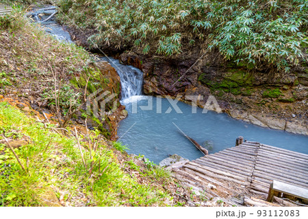 登別地獄谷 大湯沼川の天然足湯(北海道登別市) 登別地獄谷 大湯沼川の天然足湯(北海道登別市) 93112083