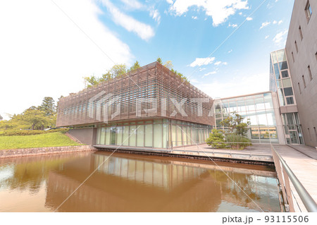 大学の研究機関 (慶應義塾大学 先端生命科学研究所 センター棟) 山形県鶴岡市 大学の研究機関 (慶應義塾大学 先端生命科学研究所 センター棟) 山形県鶴岡市 93115506