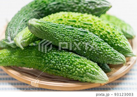 ゴーヤ・ゴーヤ料理 93123003