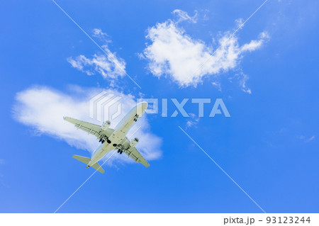 《飛行機》エンブラエル Embraer E170（E-Jet ERJ-170-100） 93123244