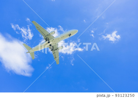 《飛行機》エンブラエル Embraer E170（E-Jet ERJ-170-100） 93123250
