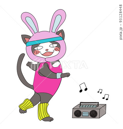 エクササイズで汗を流すウサギ推しのネコ 93128448