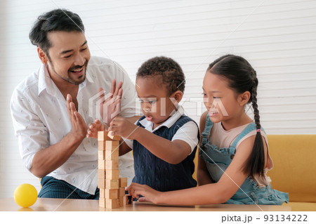 Father and kids Father and kids 93134222