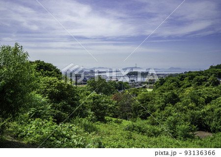 玉島大橋と塩飽諸島 岡山県倉敷市 玉島大橋と塩飽諸島 岡山県倉敷市 93136366