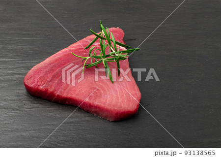 Raw Tuna Steak 93138565
