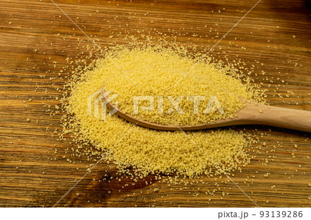 Couscous, Cuscus, Raw Kuskus 93139286