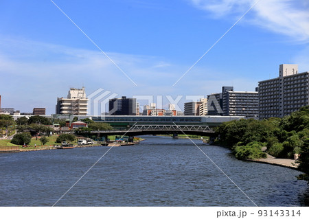 旧中川と都営新宿線 東大島駅 旧中川と都営新宿線 東大島駅 93143314
