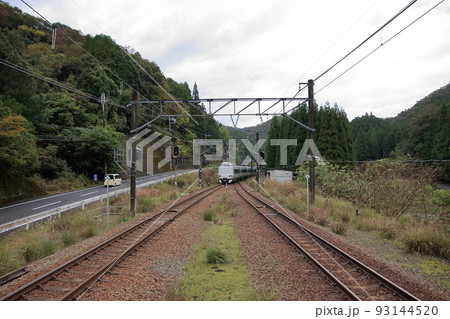 テレビでも採り上げられた秘境駅 大江山口内宮駅 テレビでも採り上げられた秘境駅 大江山口内宮駅 93144520