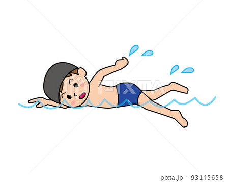 プールで泳ぐ男の子 93145658