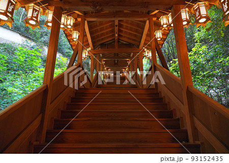【柳谷観音 楊谷寺】 京都府長岡京市浄土谷堂ノ谷 【柳谷観音 楊谷寺】 京都府長岡京市浄土谷堂ノ谷 93152435