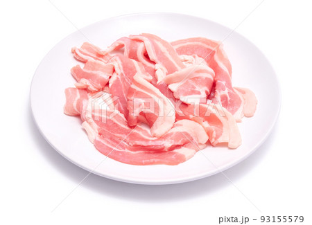 Bacon strips on ceramic plate isolated on white background 93155579
