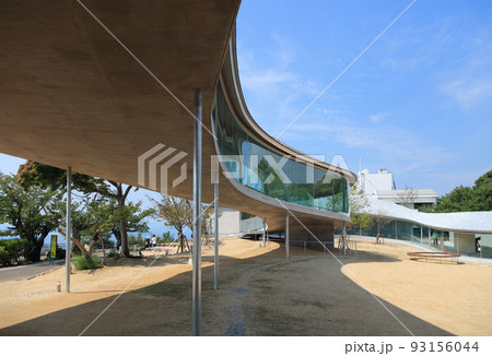 屋島山上交流拠点施設「やしまーる」 屋島山上交流拠点施設「やしまーる」 93156044