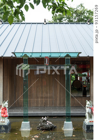 神徳稲荷神社　透明鳥居 93157269
