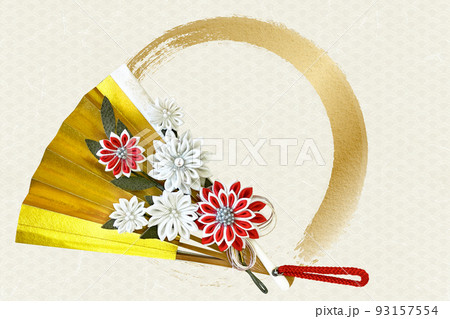 結婚式やお祝い用の華やかな扇子と和紙の背景素材 93157554