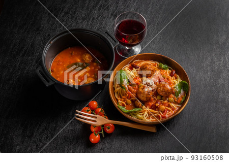 ミートボールパスタ　 american meatball pasta (spaghetti) 93160508