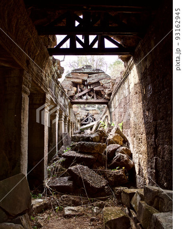 Architecture of ancient temple complex Angkor, Siem Reap Architecture of ancient temple complex Angkor, Siem Reap 93162945