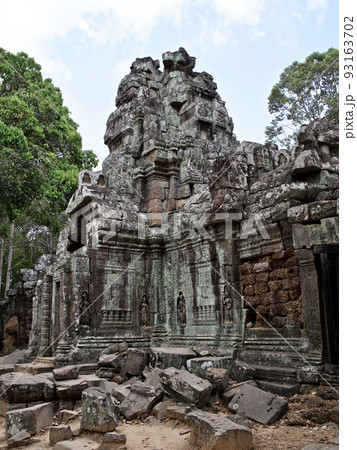 Architecture of ancient temple complex Angkor, Siem Reap 93163702