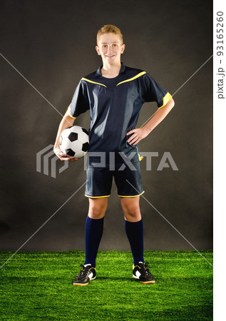 soccer player soccer player 93165260