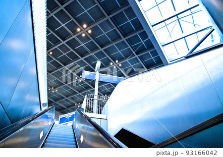 modern building 93166042
