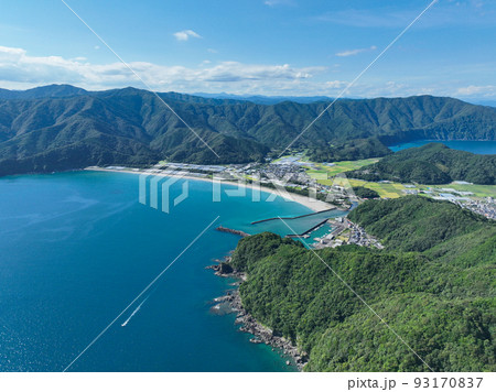 高知県四万十町 興津海岸 小室の浜 高知県四万十町 興津海岸 小室の浜 93170837
